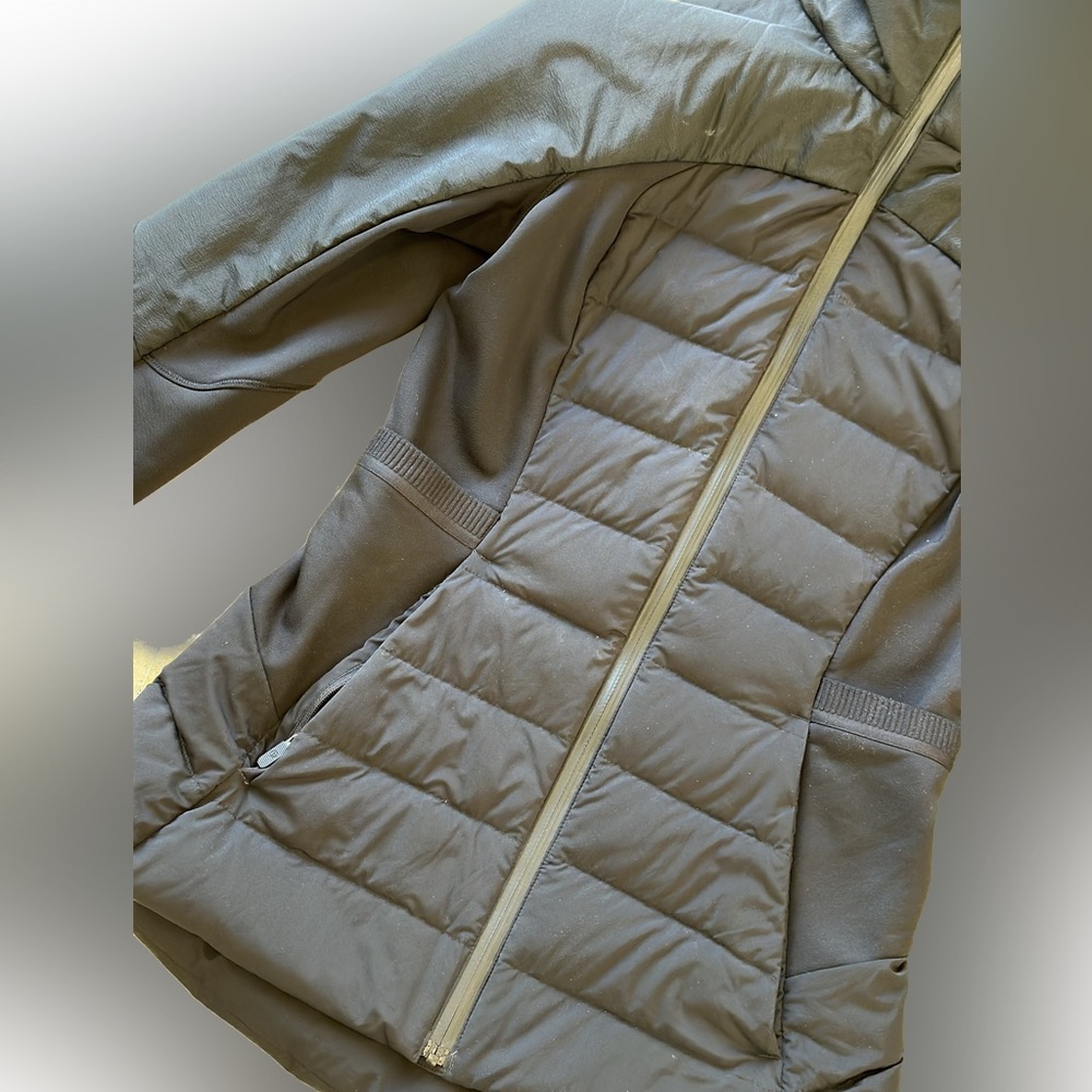 Lululemon Fitted Jacket. Size 4. - image 2